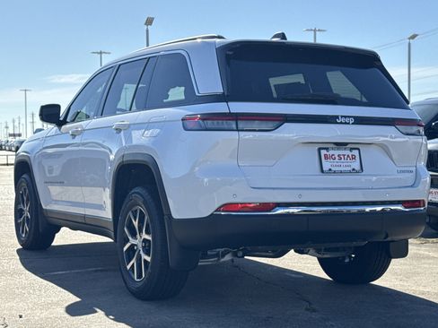 New 2025 Jeep Grand Cherokee Limited w/ Luxury Tech Group II image 9