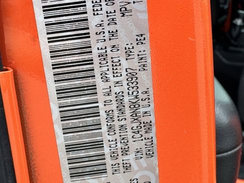 Used 2019 Jeep Wrangler Sport image 30