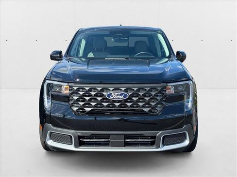 New 2025 Ford Maverick Lariat image 5