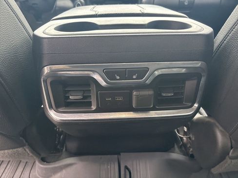 Used 2023 GMC Sierra 3500 Denali w/ Denali Ultimate Package image 13