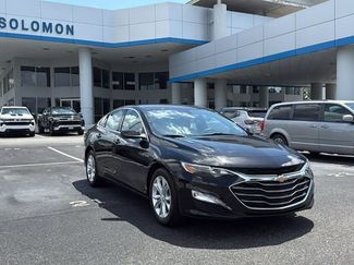 Used 2023 Chevrolet Malibu LT video 1