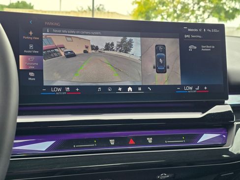 Certified 2025 BMW 540i xDrive w/ Premium Package AWD/4WD image 53