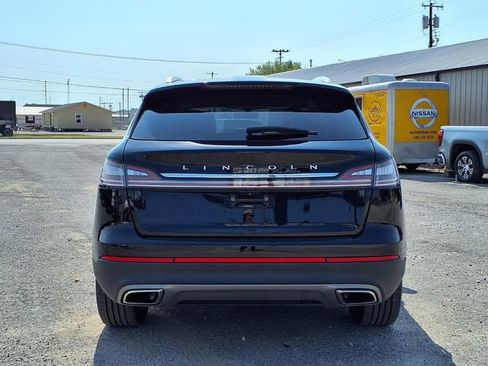 Used 2021 Lincoln Nautilus Reserve AWD/4WD image 19
