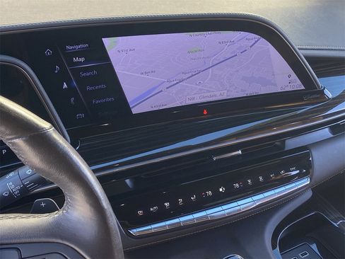 Certified 2023 Cadillac Escalade Premium Luxury image 28