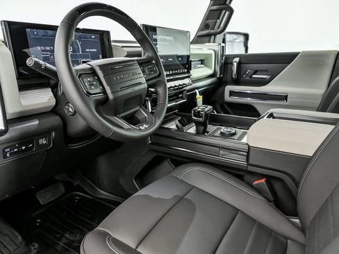New 2026 GMC Hummer EV SUV w/ LPO, Dark Essentials Package image 6