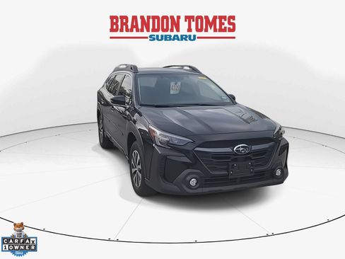 Used 2025 Subaru Outback Premium AWD/4WD image 2