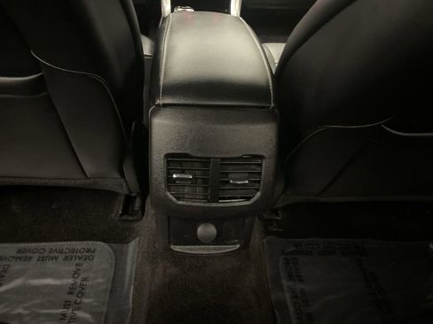 Used 2018 Ford Fusion SE w/ Fusion SE Technology Package image 14