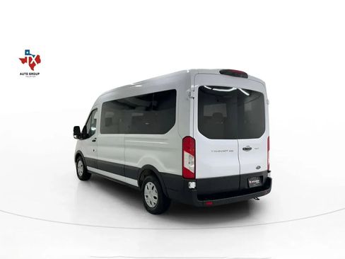 Used 2021 Ford Transit 350 XLT image 4