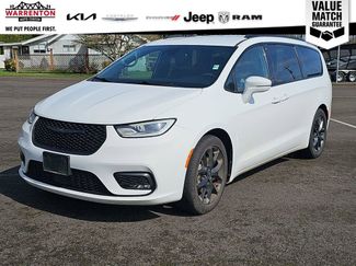 Used 2022 Chrysler Pacifica Touring-L w/ S Appearance Package 360° Tour