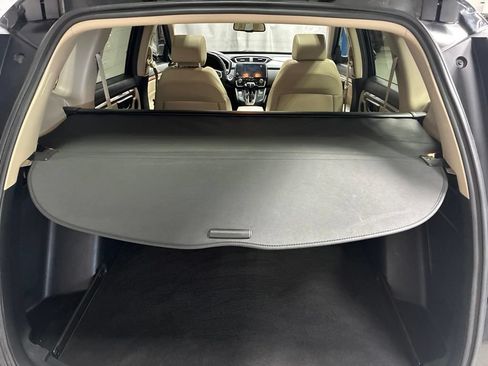 Used 2017 Honda CR-V Touring image 16