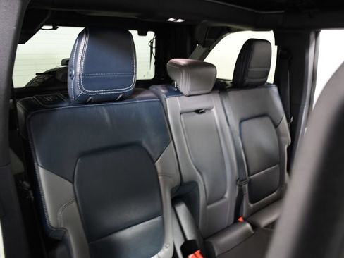 Used 2021 Ford Bronco First Edition AWD/4WD image 23