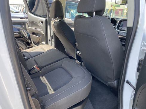 Used 2020 Chevrolet Colorado LT w/ Safety Package RWD image 22