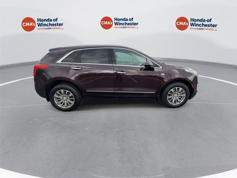 Used 2017 Cadillac XT5 Luxury w/ Driver Awareness Package AWD/4WD image 9