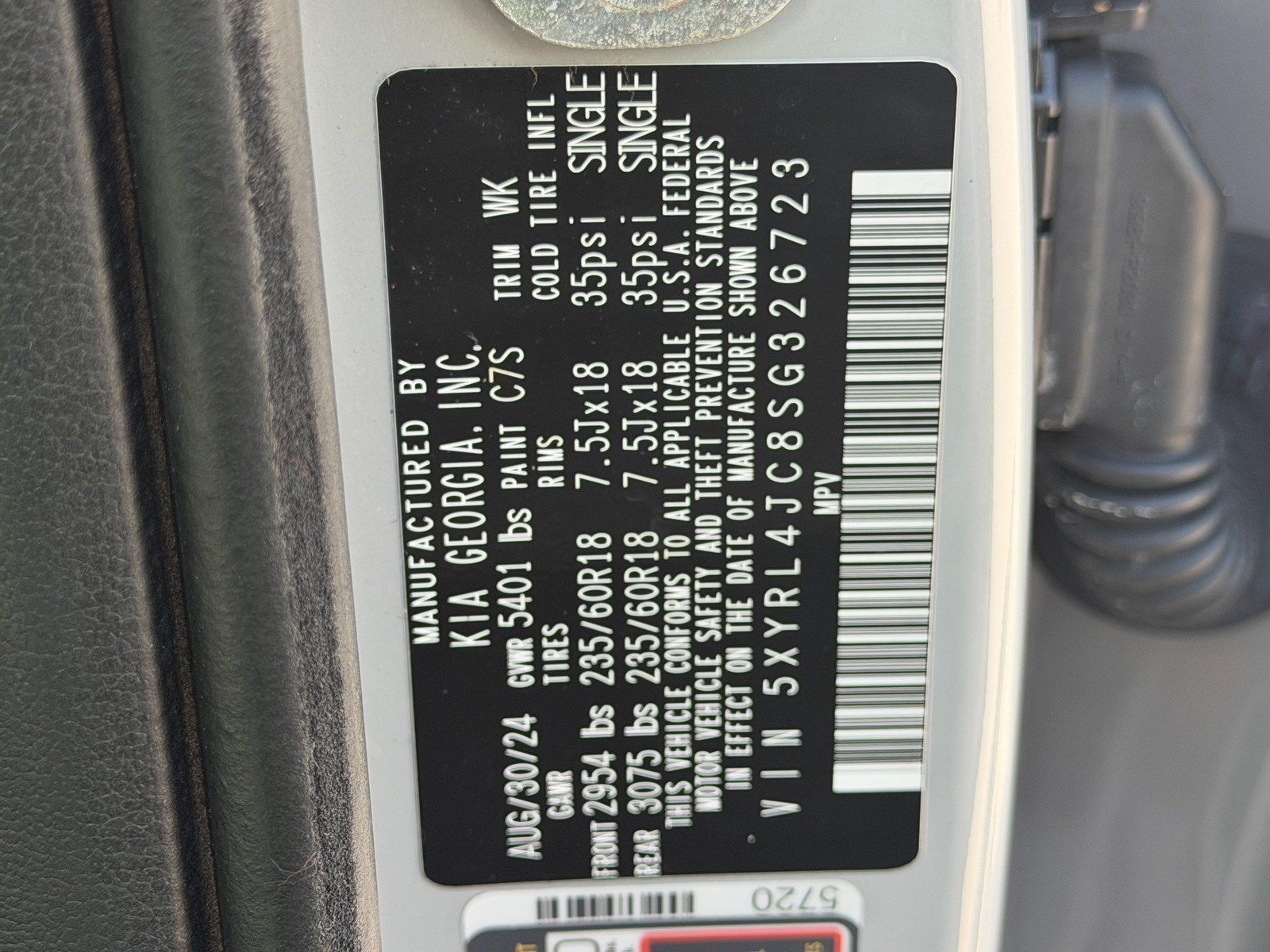 Certified 2025 Kia Sorento S w/ Panoramic Sunroof Package FWD image 40