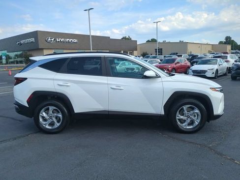 Used 2024 Hyundai Tucson SEL AWD/4WD image 3
