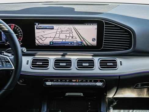 Certified 2025 Mercedes-Benz GLE 450e GLE 450e image 11