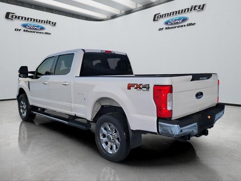 Used 2018 Ford F250 Lariat w/ Chrome Package image 7