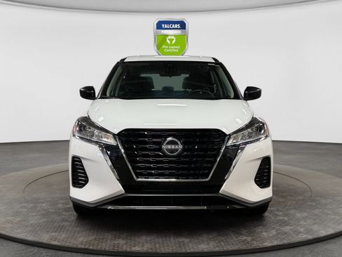 Used 2024 Nissan Kicks S FWD image 8