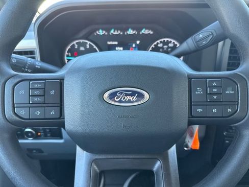 New 2025 Ford F250 XL w/ XL Chrome Package image 21