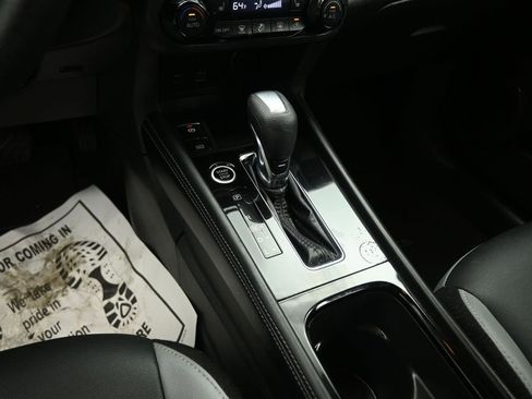 Used 2023 Nissan Kicks SR w/ SR Premium Package image 17