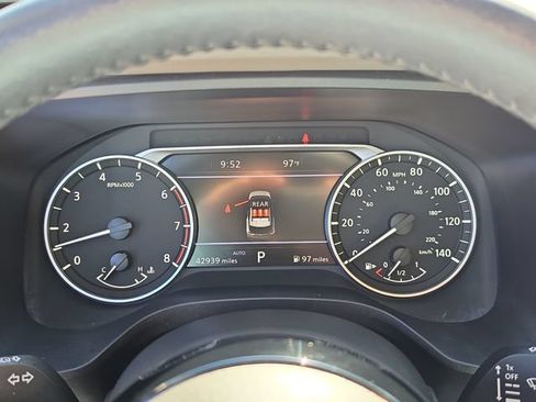 Certified 2023 Nissan Rogue SL w/ SL Premium Package AWD/4WD image 33