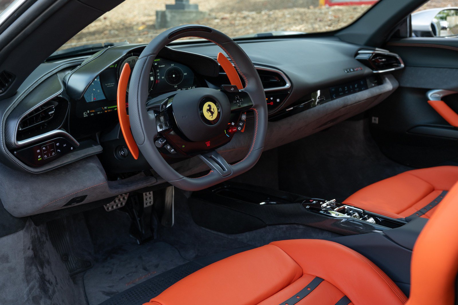 Used 2025 Ferrari 296 GTS RWD image 31