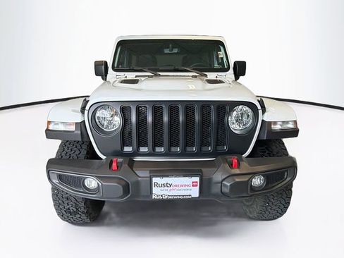 Used 2023 Jeep Wrangler Unlimited Rubicon w/ Cold Weather Group AWD/4WD image 2