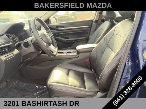 Used 2024 Nissan Altima 2.5 SR w/ SR Premium Package FWD image 9
