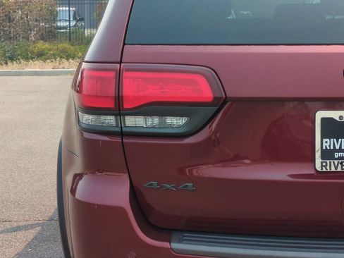 Used 2019 Jeep Grand Cherokee Trailhawk AWD/4WD image 48