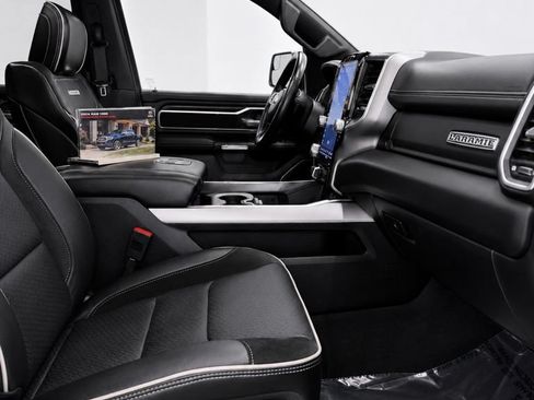 Used 2023 RAM 1500 Laramie AWD/4WD image 17