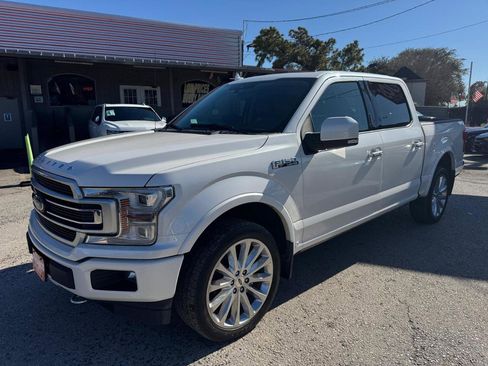 Used 2019 Ford F150 Limited w/ Trailer Tow Package image 2