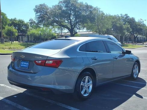 Used 2025 Chevrolet Malibu LS FWD image 5