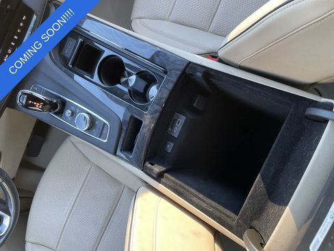 Used 2021 Cadillac Escalade ESV Premium Luxury AWD/4WD image 28
