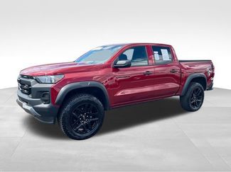 Used 2024 Chevrolet Colorado Trail Boss w/ Advanced Trailering Package AWD/4WD video 4