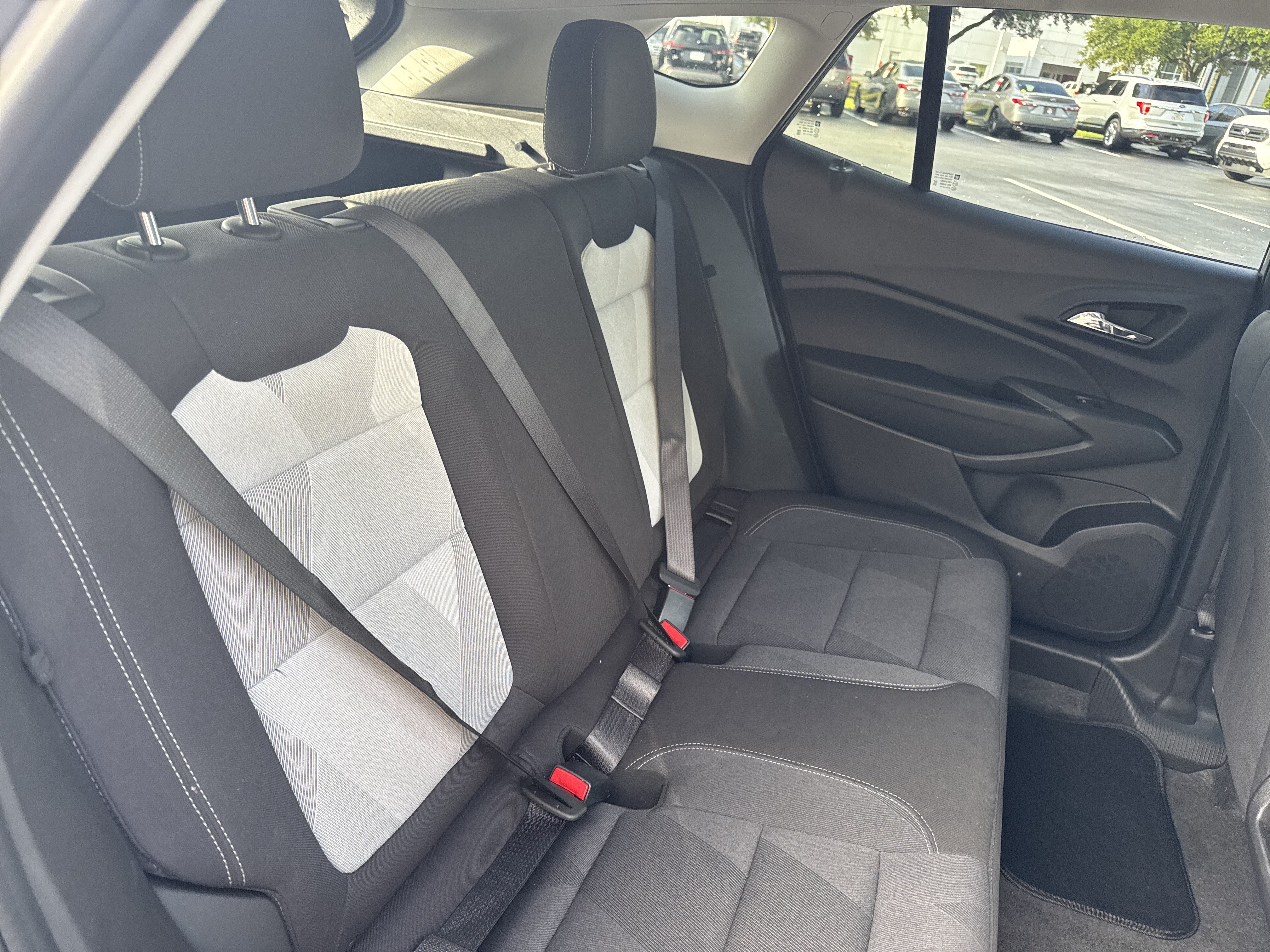 Used 2026 Chevrolet Trax LS FWD image 30