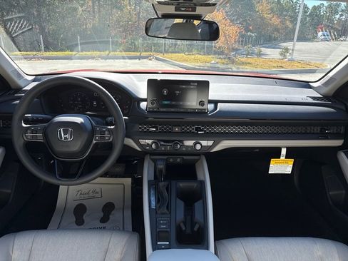 New 2025 Honda Accord SE image 14