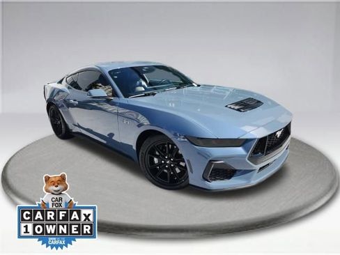 Used 2024 Ford Mustang GT Premium image 2