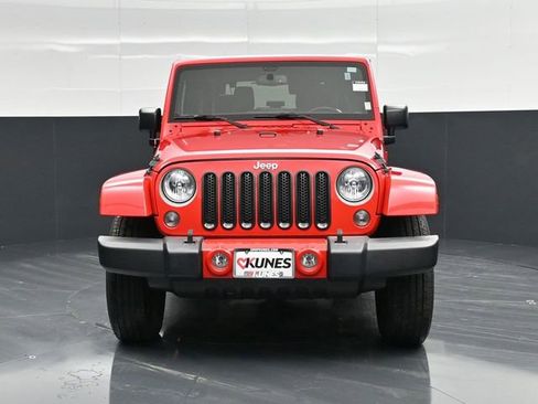 Certified 2016 Jeep Wrangler Sahara w/ Trailer Tow Group image 2