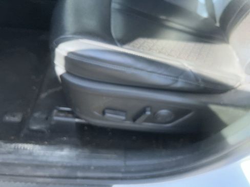 Used 2023 Kia Sorento S w/ Panoramic Sunroof Package FWD image 16