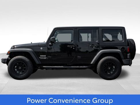 Used 2018 Jeep Wrangler Unlimited Sport S AWD/4WD image 4