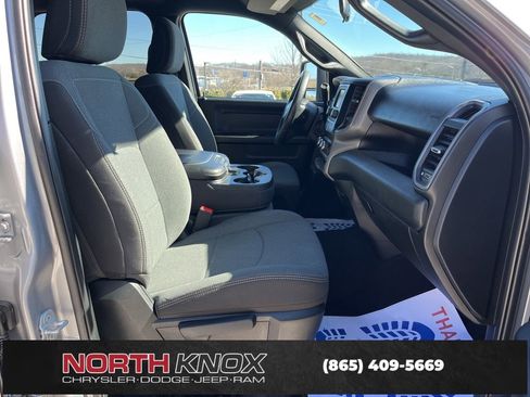 Used 2024 RAM 3500 Tradesman w/ Chrome Appearance Group image 26