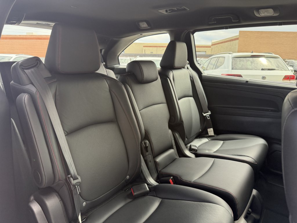 Used 2023 Honda Odyssey Sport image 35