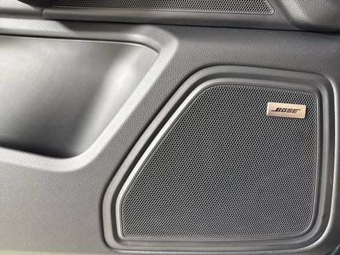 Certified 2025 Porsche Macan S AWD/4WD image 34