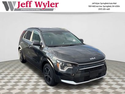 Used 2025 Kia Niro EX
