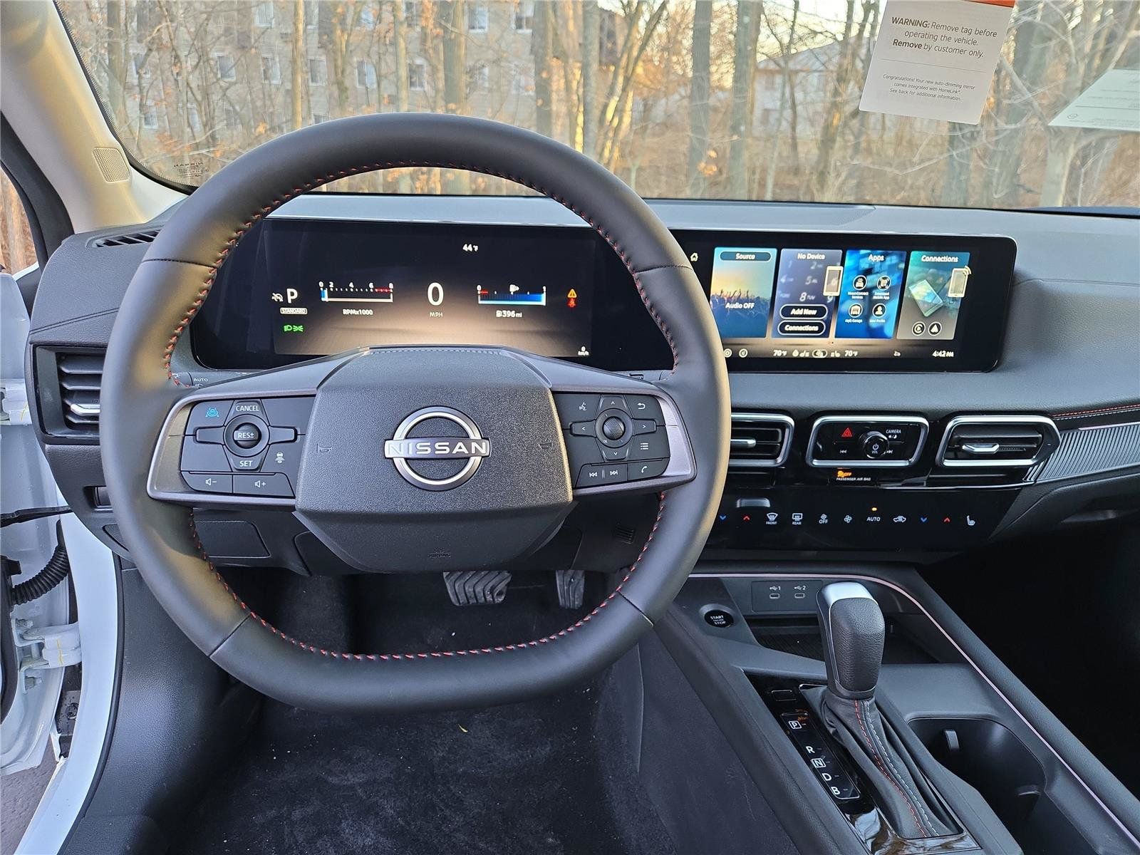 New 2026 Nissan Sentra SR w/ SR Premium Package FWD image 11