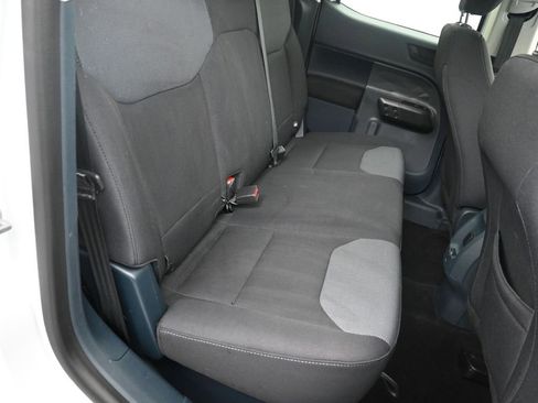 Used 2024 Ford Maverick XL image 28