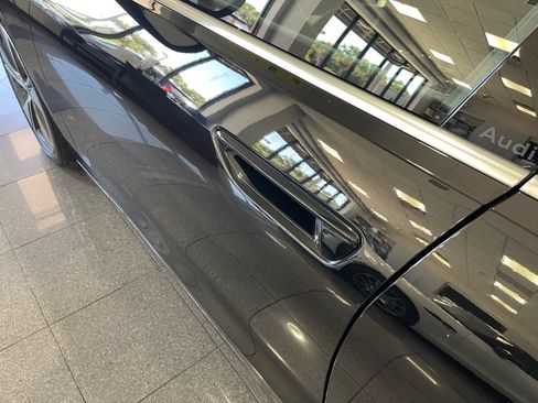 Used 2025 Audi A6 e-tron Premium Plus w/ Premium Plus AWD/4WD image 13