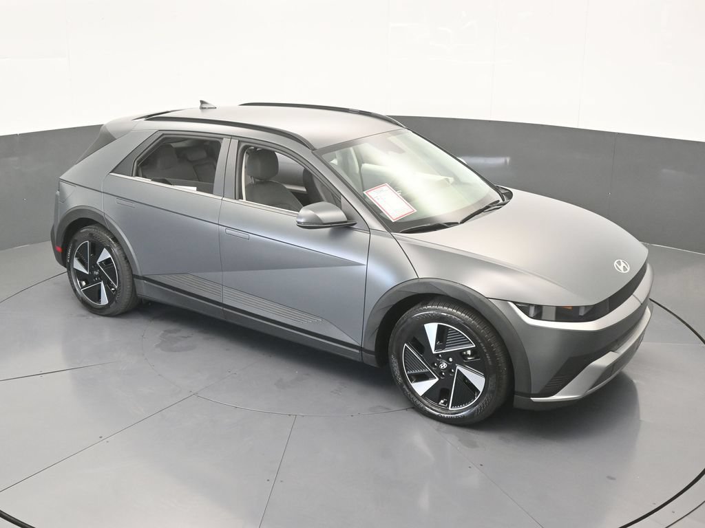 Used 2025 Hyundai Ioniq 5 SEL RWD image 61
