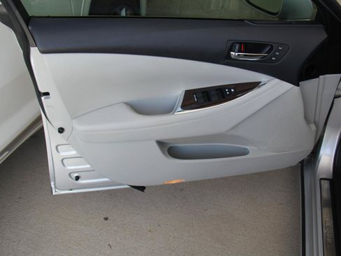 Used 2012 Lexus ES 350 FWD image 18