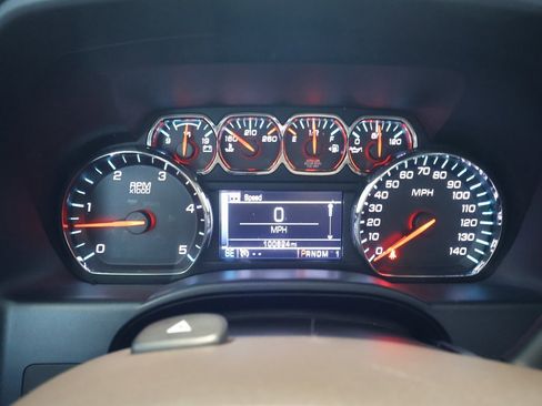 Used 2016 Chevrolet Silverado 2500 High Country w/ Duramax Plus Package image 20